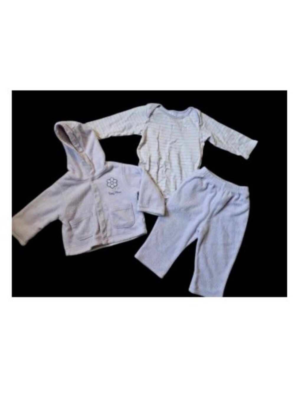 THE CHILDREN’S PLACE Lilac 3 pc Fleece Outfit Girls Size 6-9 months